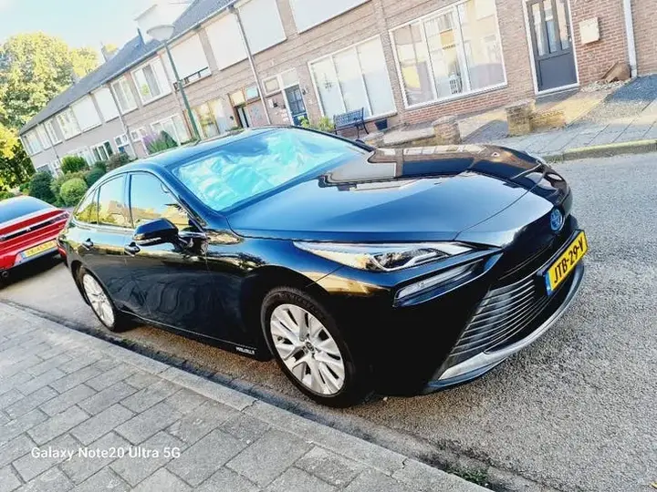 Toyota Mirai