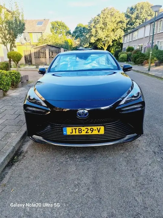 Toyota Mirai 2021 photo 2