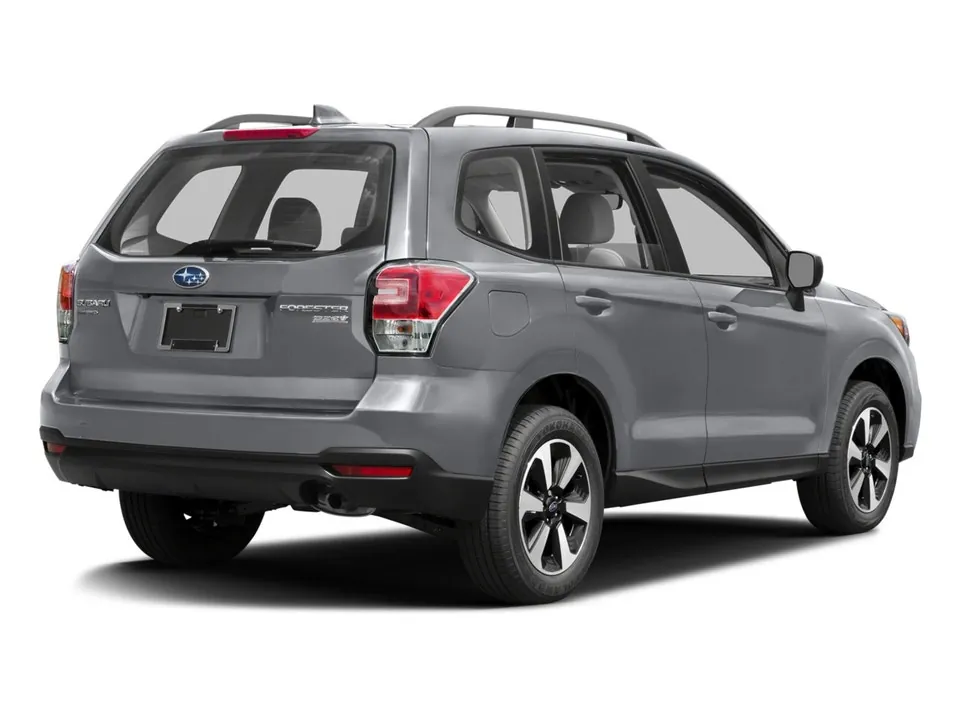 Subaru Forester 2017 photo 2