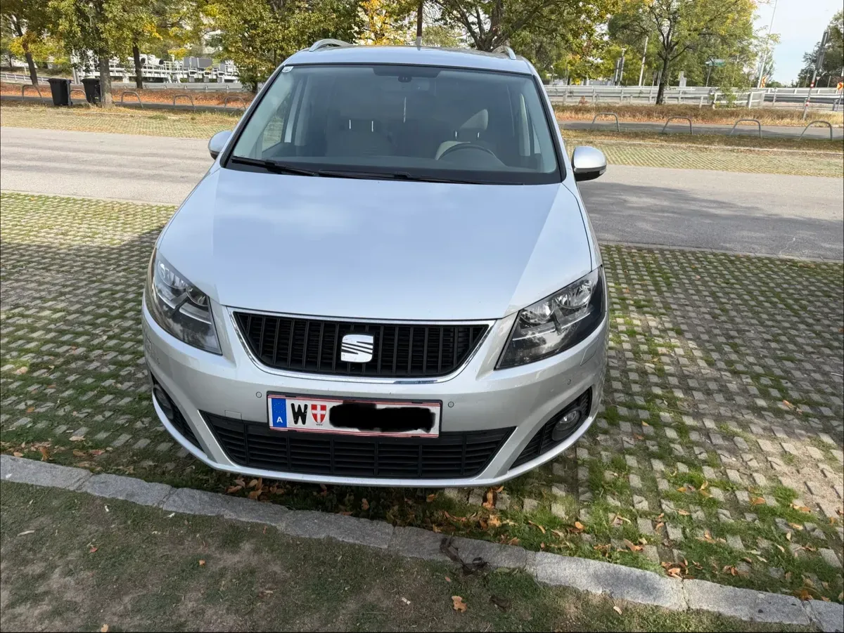 Seat Alhambra 2014 photo 2