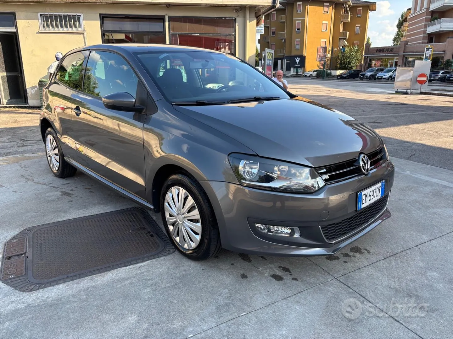 Volkswagen Polo 2012 photo 3