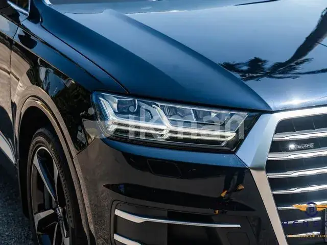 Audi Q7 2018 photo 3