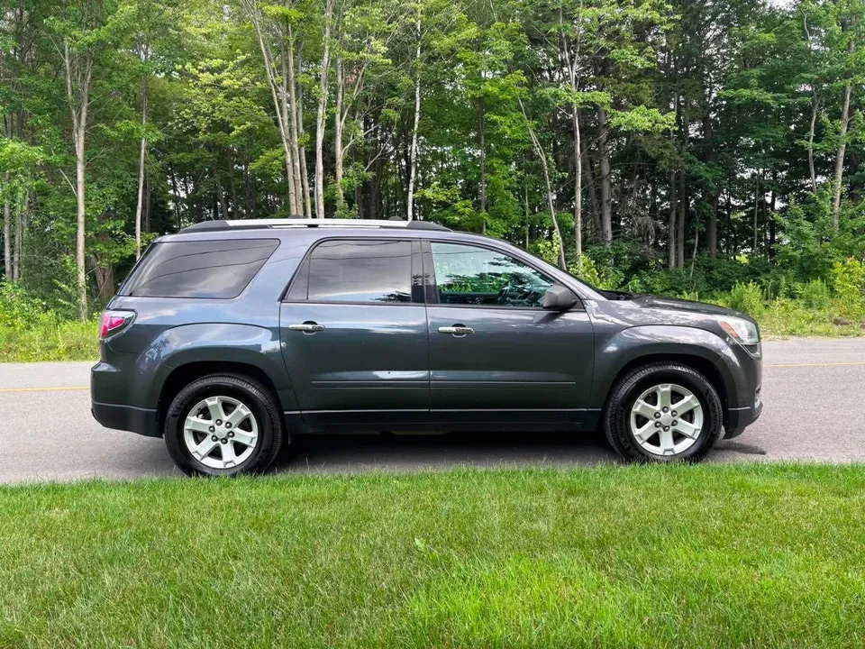 GMC Acadia 2013 photo 4