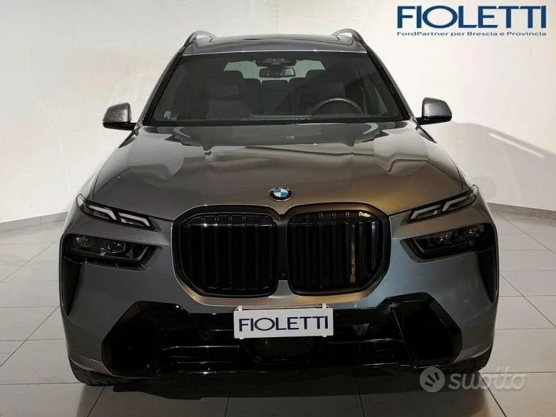 BMW X7 2025 photo 3