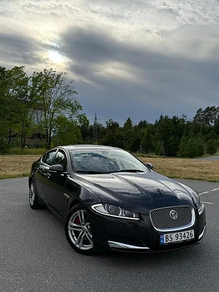 Jaguar Xf