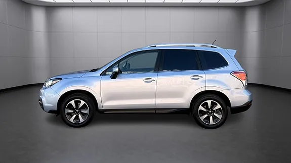 Subaru Forester 2016 photo 2