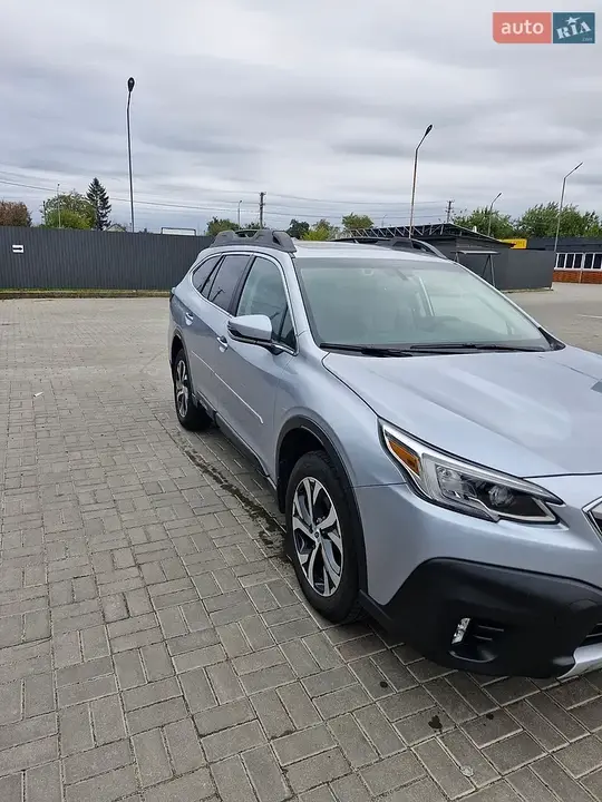 Subaru Outback 2021 photo 2