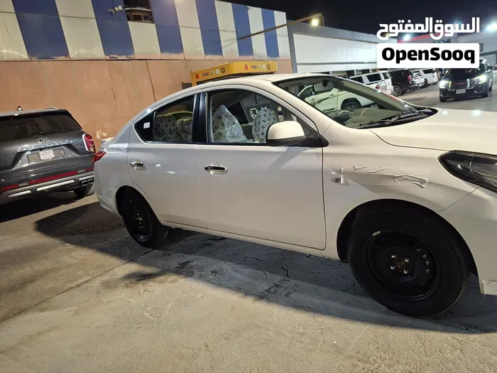 Nissan Sunny 2025 photo 3