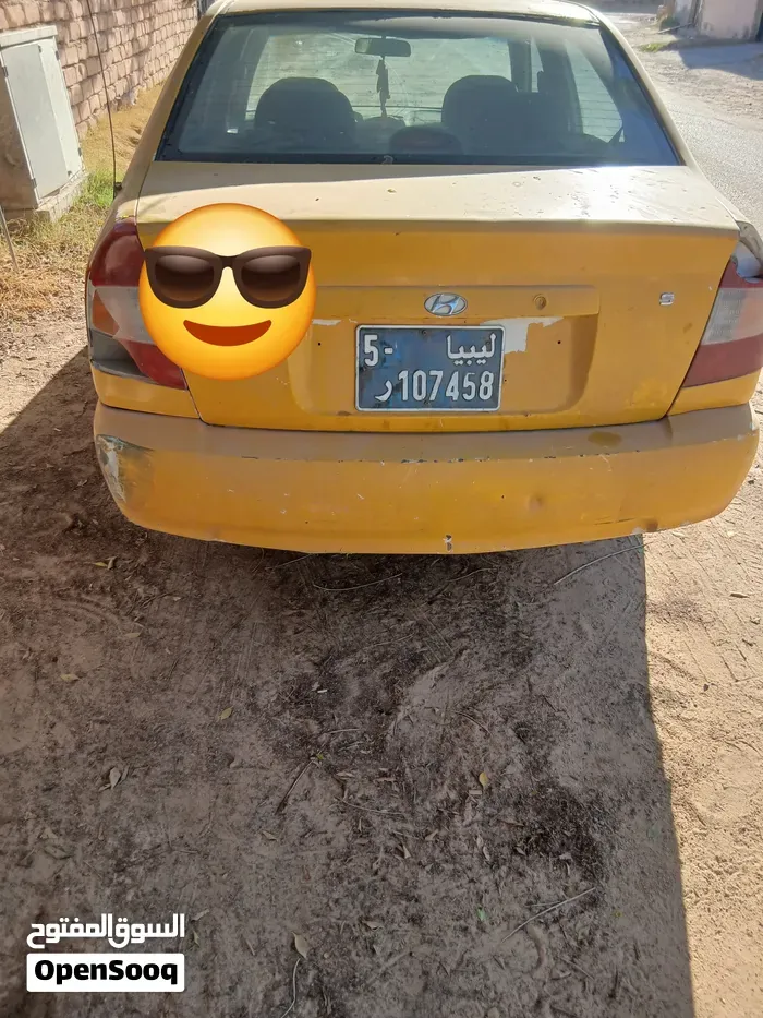 Hyundai Verna 2004 photo 4