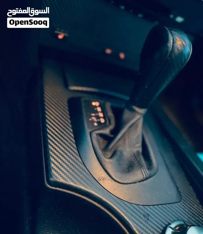 BMW 5 Series 2010 photo 2