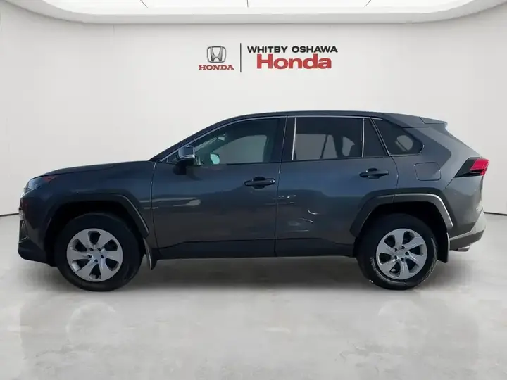 Toyota Rav4 2023 photo 3