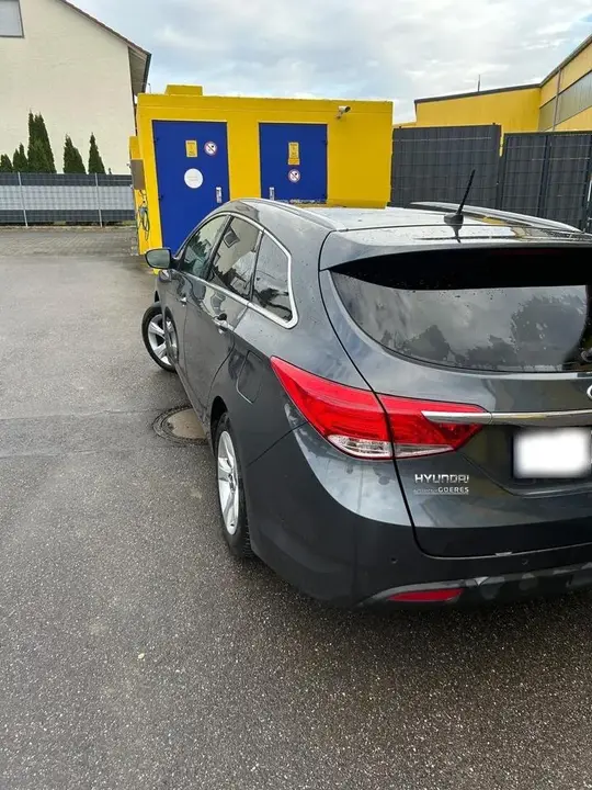 Hyundai I40