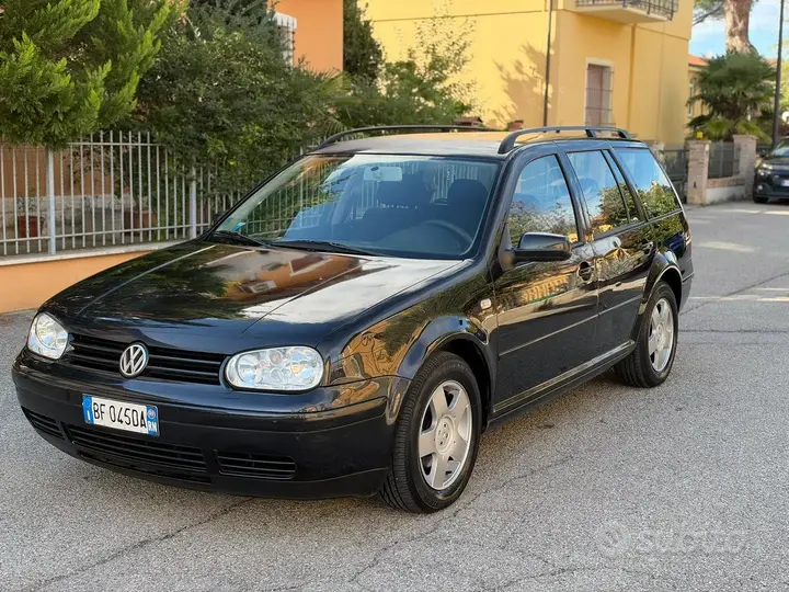 Volkswagen Golf 2000 photo 2