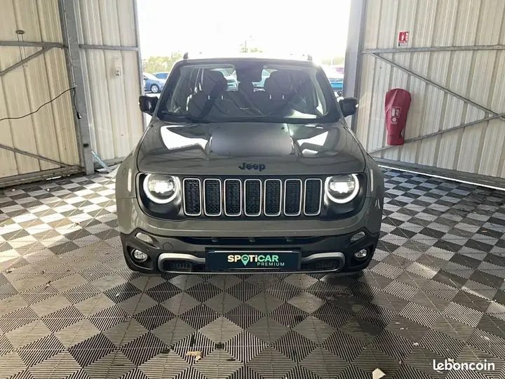 Jeep Renegade 2023 photo 2