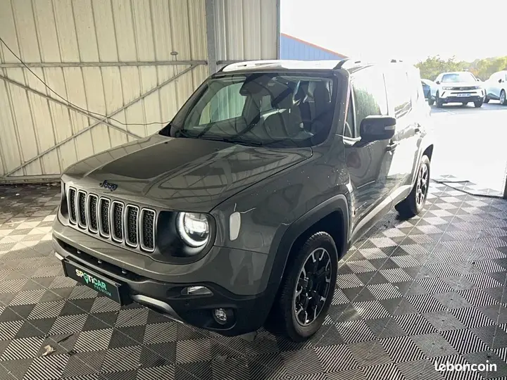 Jeep Renegade 2023 photo 3