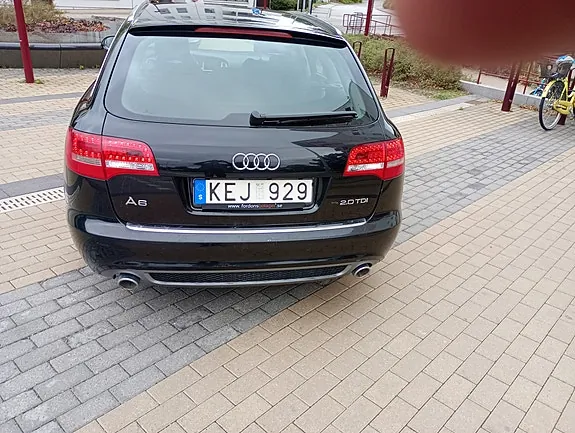Audi A6 2010 photo 2