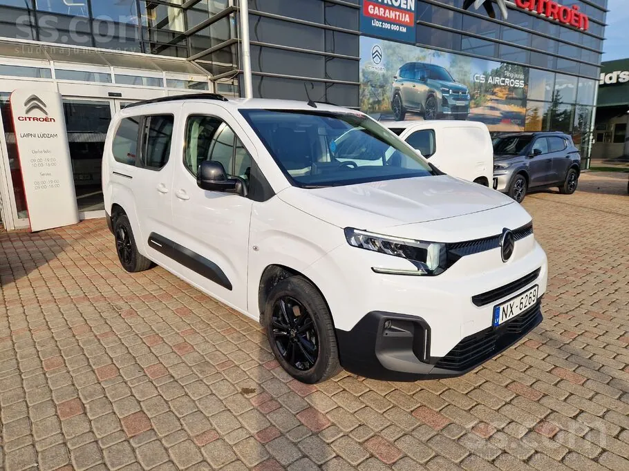 Citroen Berlingo 2024 photo 3