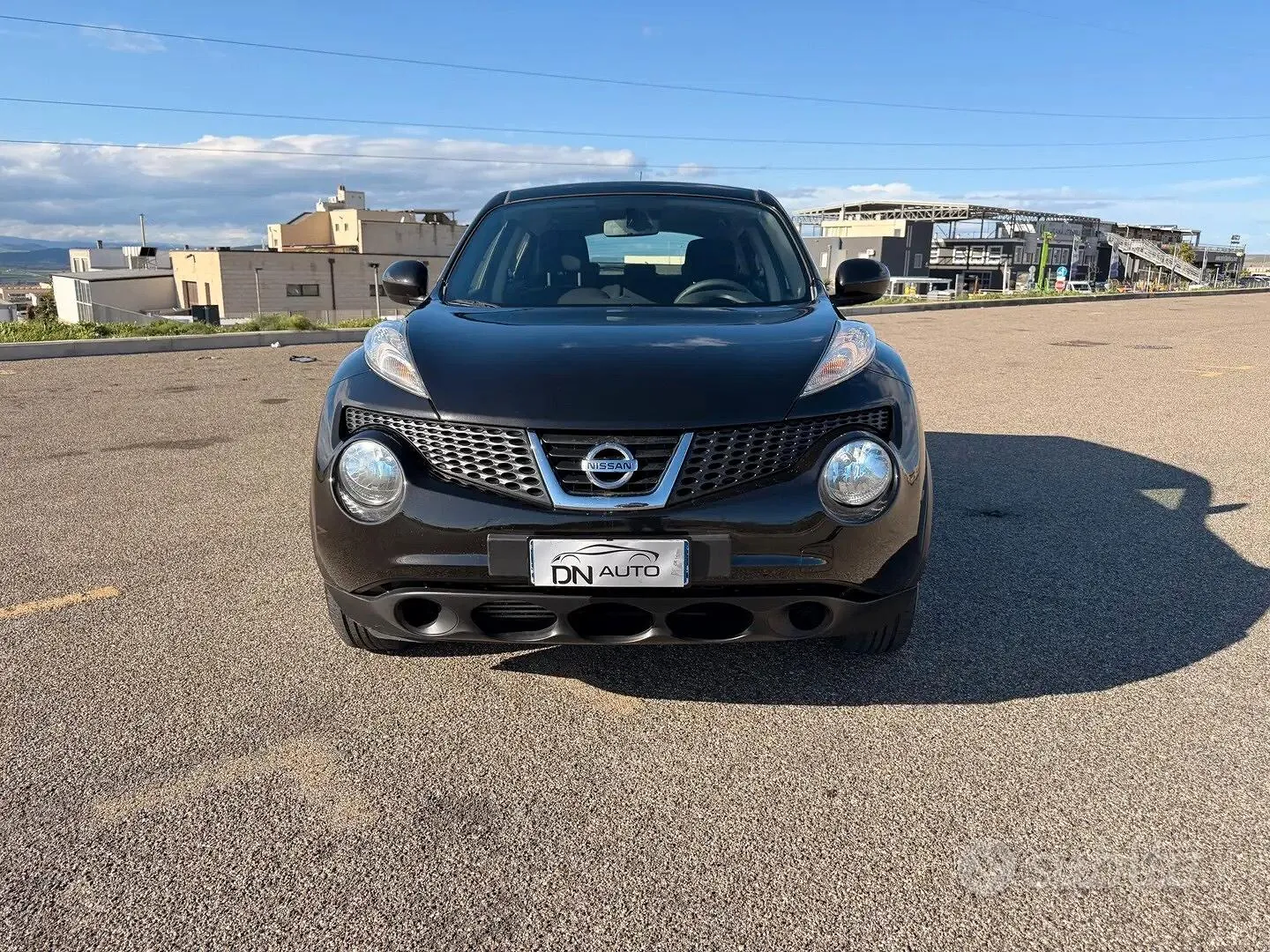 Nissan Juke 2013 photo 2