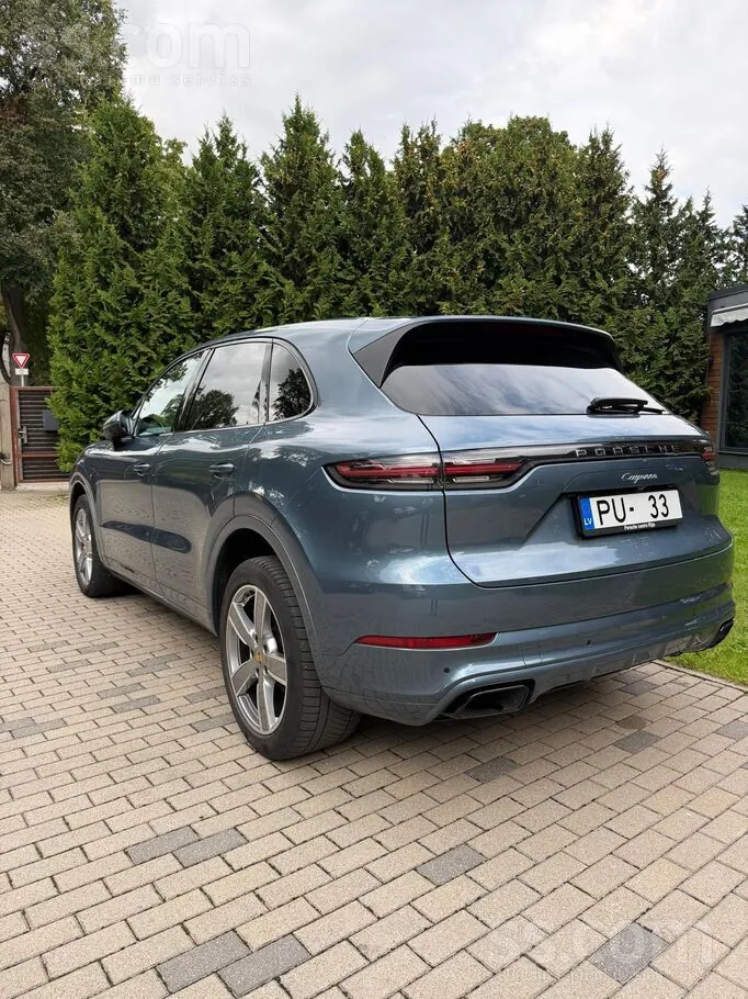Porsche Cayenne 2018 photo 2