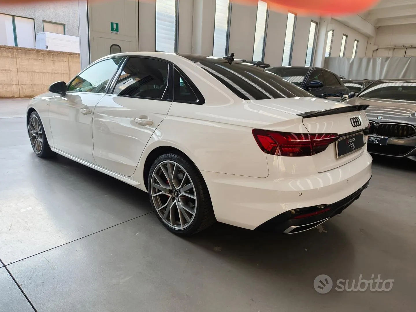 Audi A4 2023 photo 4