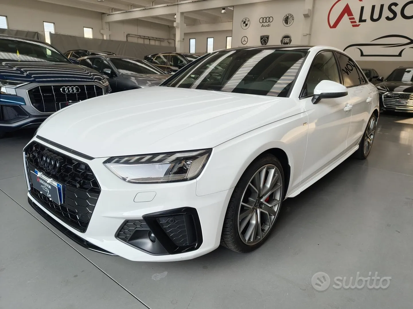 Audi A4 2023 photo 3