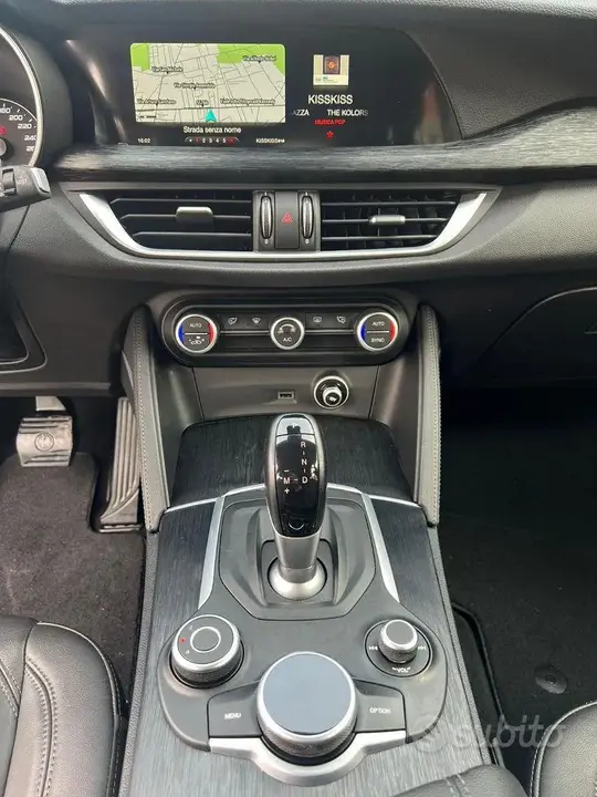 Alfa Romeo Stelvio 2019 photo 5
