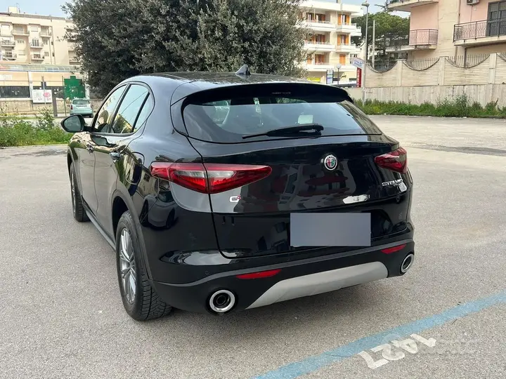 Alfa Romeo Stelvio 2019 photo 3