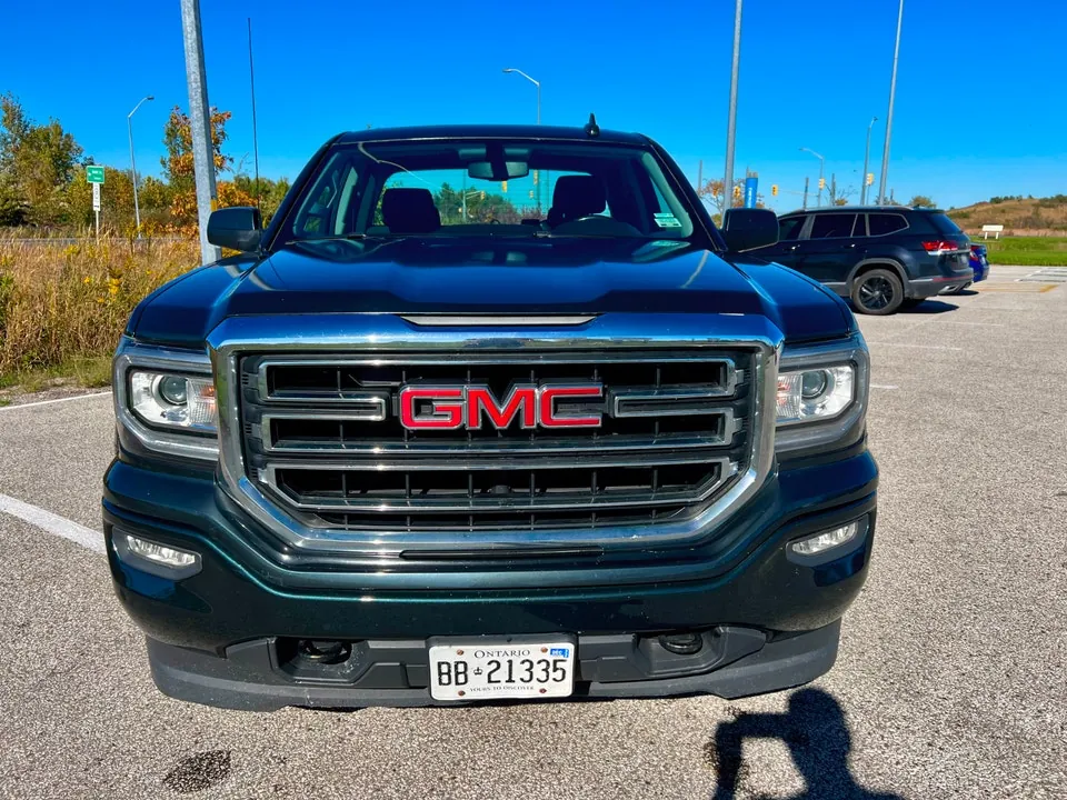 GMC Sierra 1500 2018 photo 2