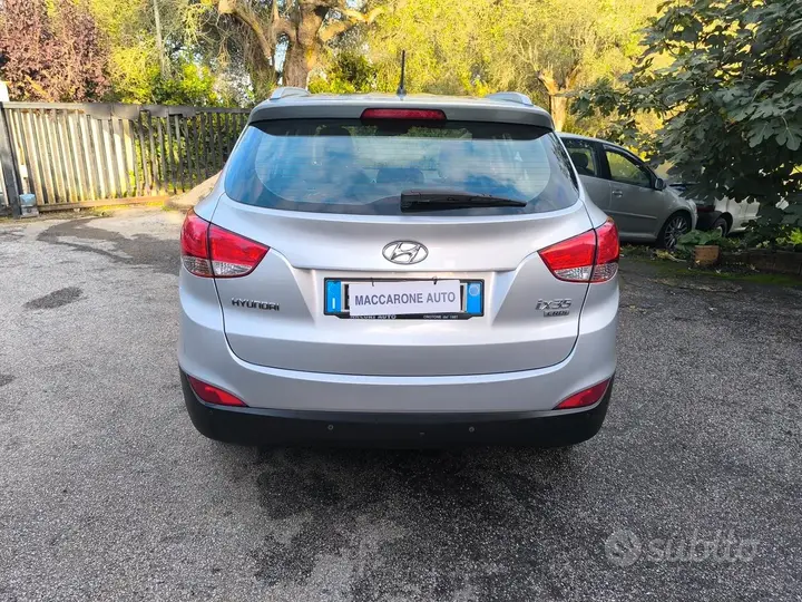 Hyundai Ix35 2013 photo 4