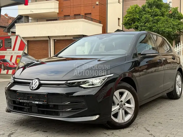 Volkswagen Golf 8 2025 photo 2