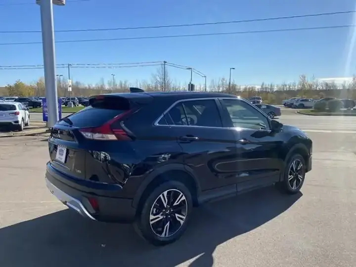 Mitsubishi Eclipse Cross 2026 photo 3