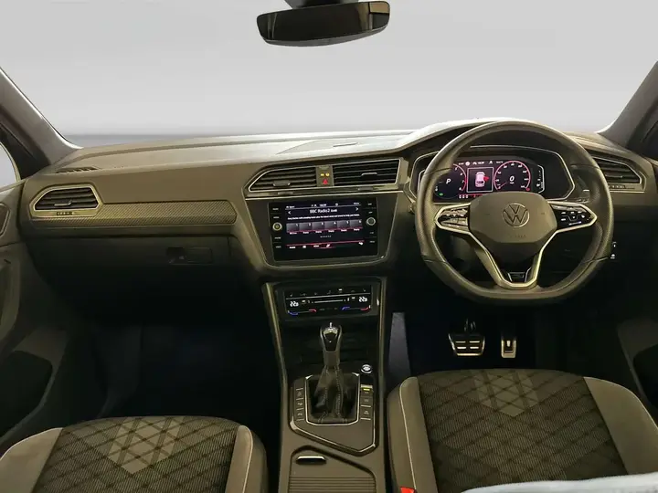Volkswagen Tiguan 2023 photo 3