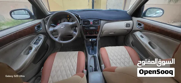 Nissan Sunny 2012 photo 5