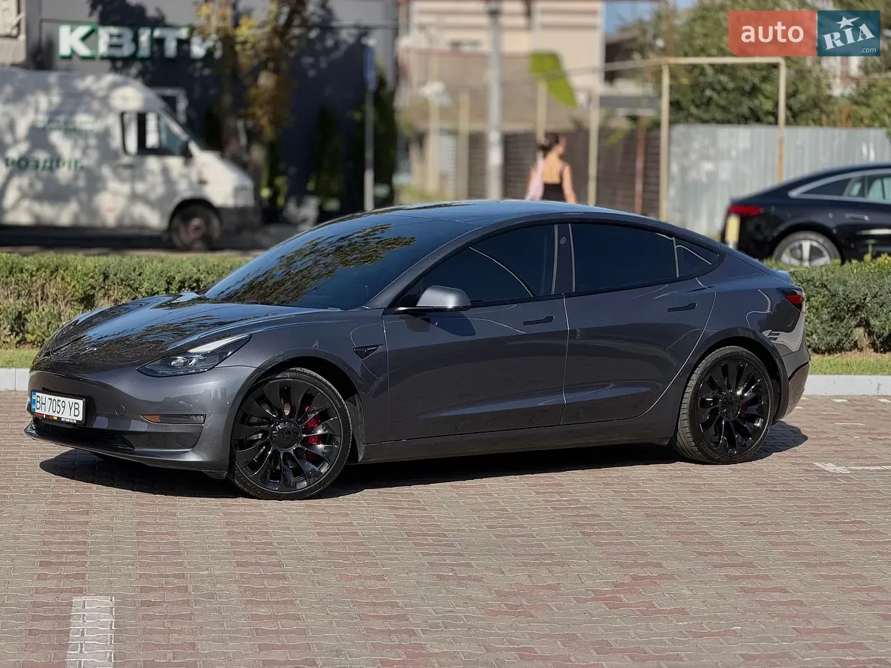 Tesla Model 3 2023 photo 4