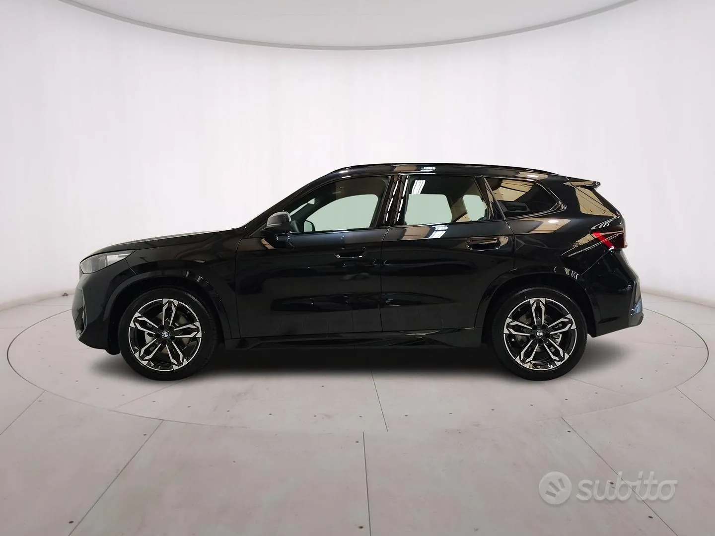 BMW X1 2023 photo 3