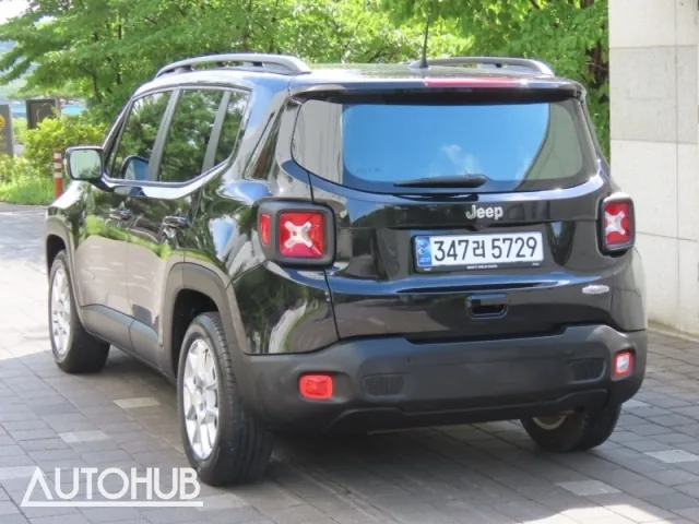 Jeep Liberty 2021 photo 4