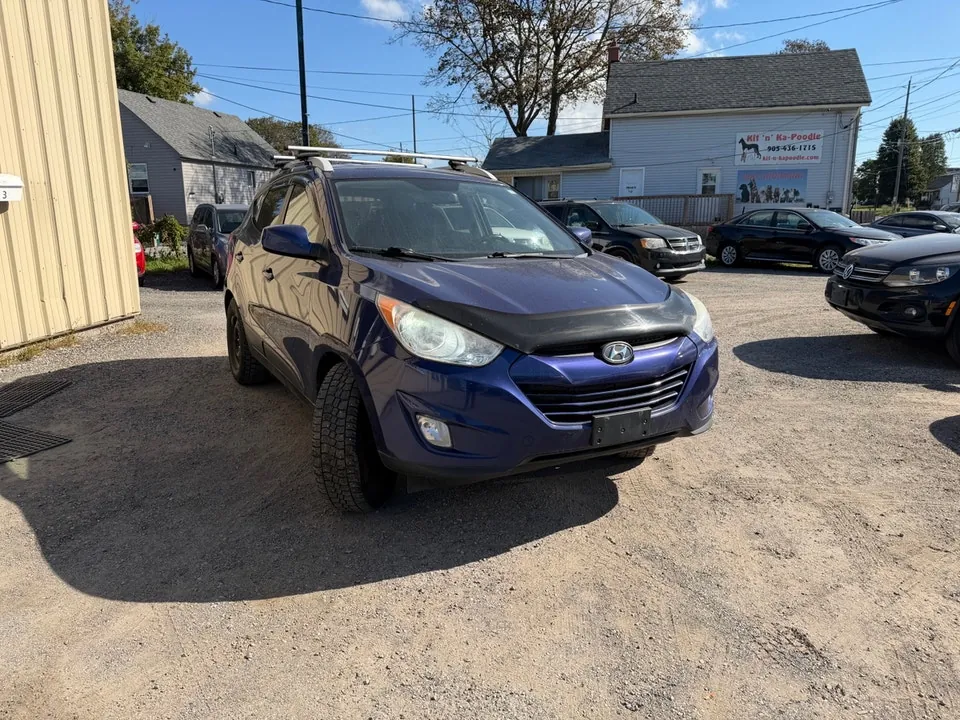 Hyundai Tucson 2011 photo 2