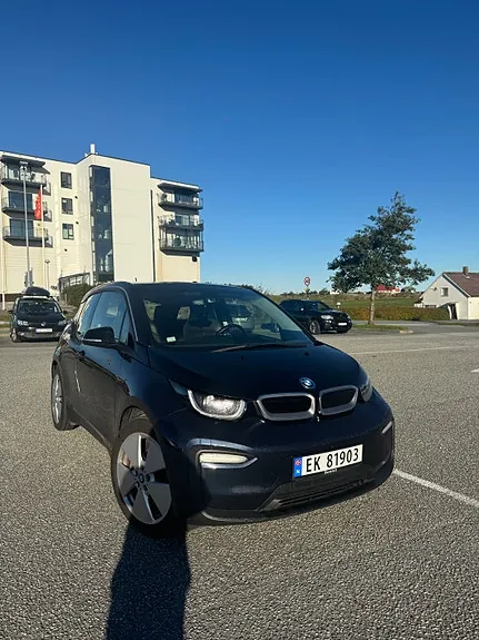 BMW I3
