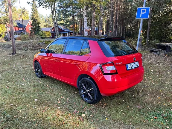 Skoda Fabia 2018 photo 2