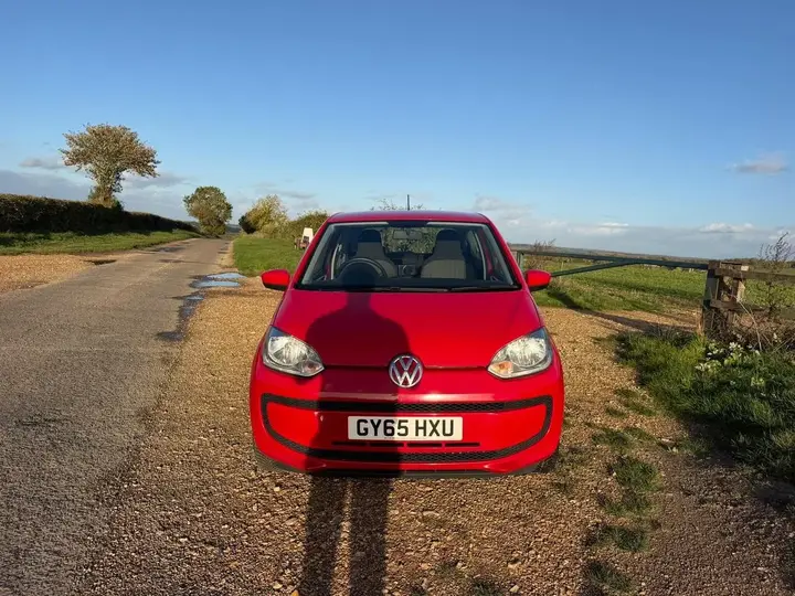 Volkswagen Up 2015 photo 5
