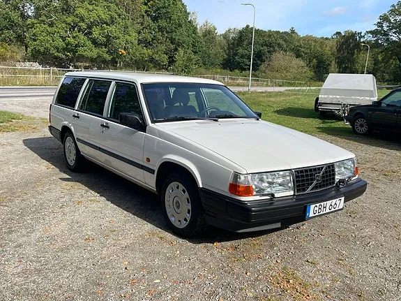 Volvo 940 1998 photo 2