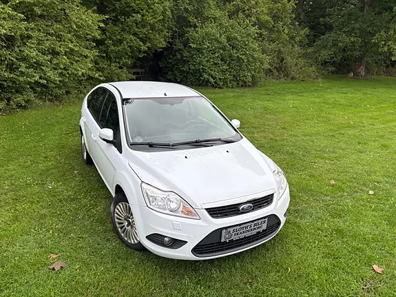 Ford Focus 2010 photo 5