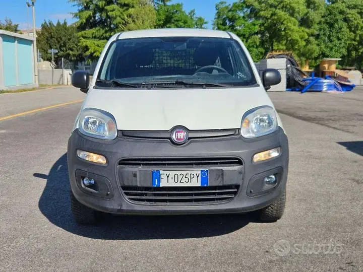 Fiat Panda Van 2019 photo 2
