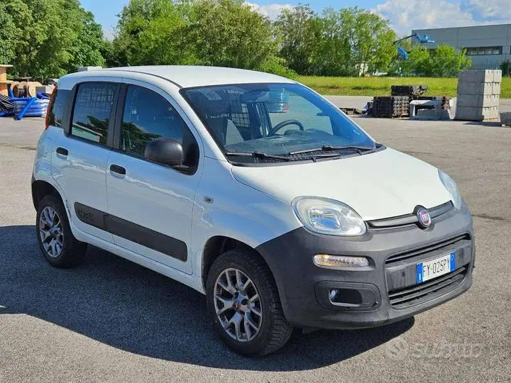 Fiat Panda Van 2019 photo 4