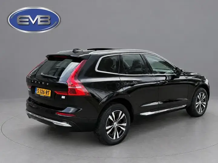 Volvo Xc60 2023 photo 3