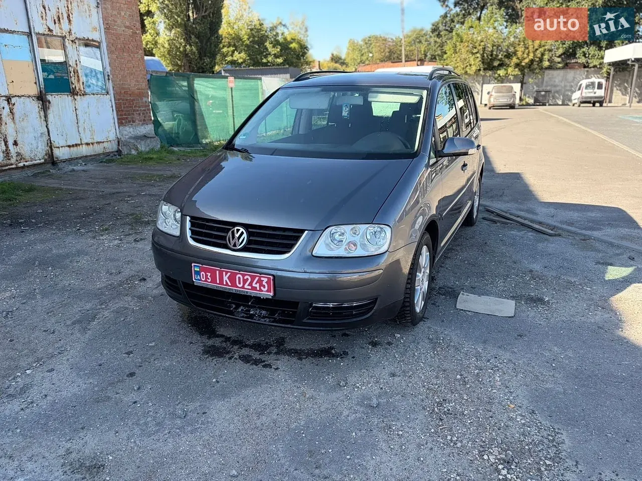 Volkswagen Touran 2006 photo 5