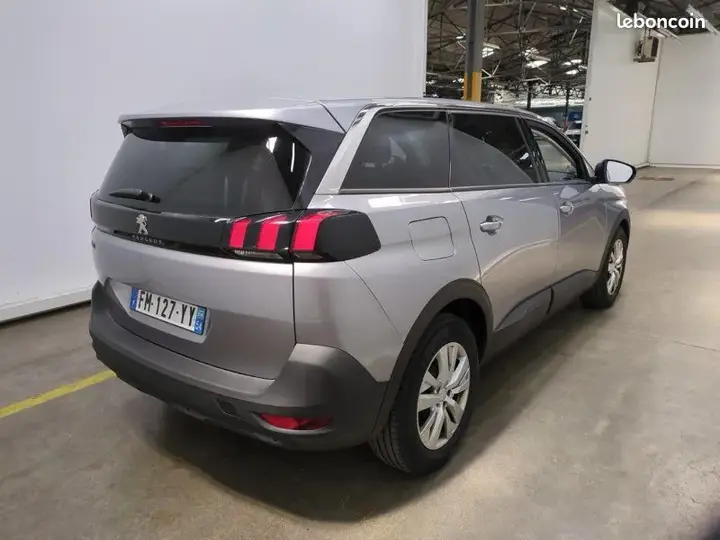 Peugeot 5008 2020 photo 4