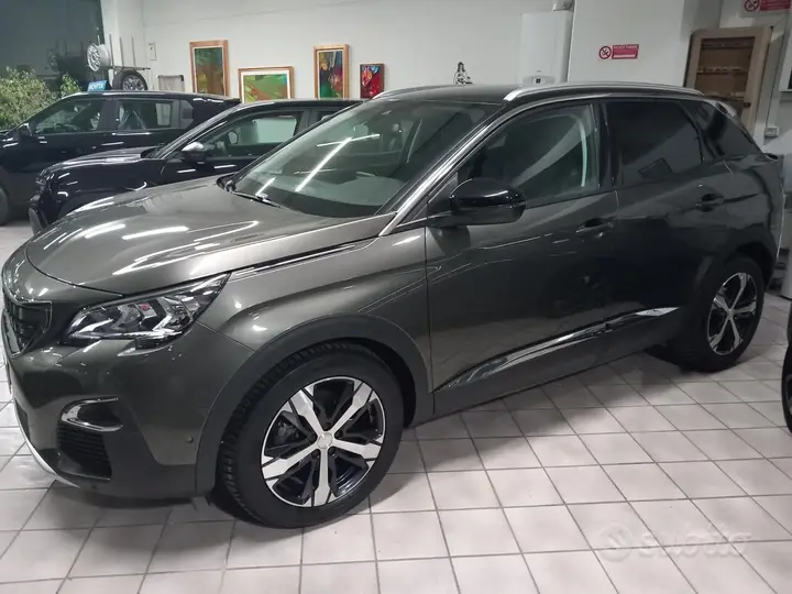 Peugeot 3008 2018 photo 2