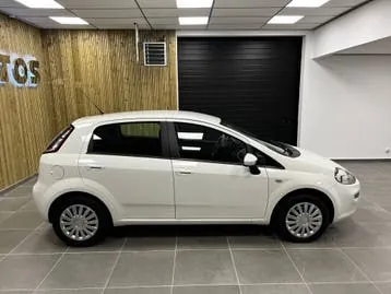 Fiat Punto 2017 photo 2