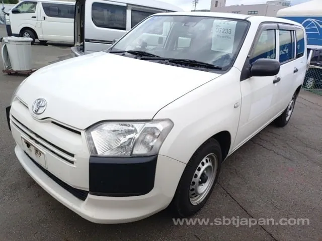 Toyota Probox 2019 photo 2